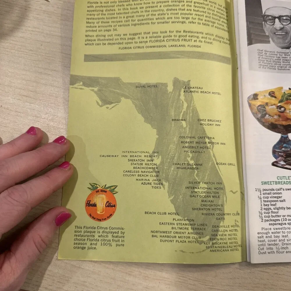 Famous Florida Chefs Favourite Citrus Recipes 1966 Second Edition + Extra insert